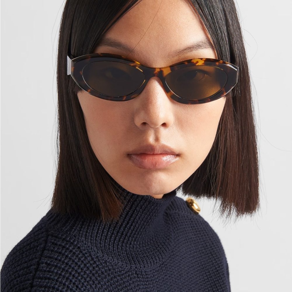 Prada symbole sunglasses